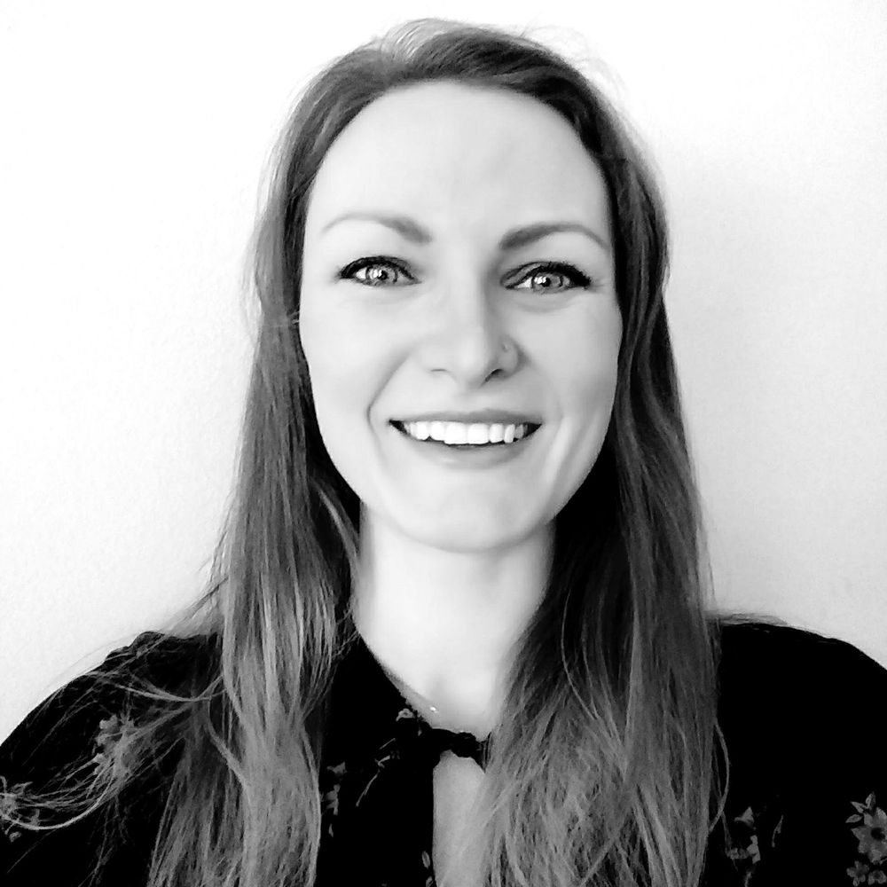 Meet your Posher, Alina